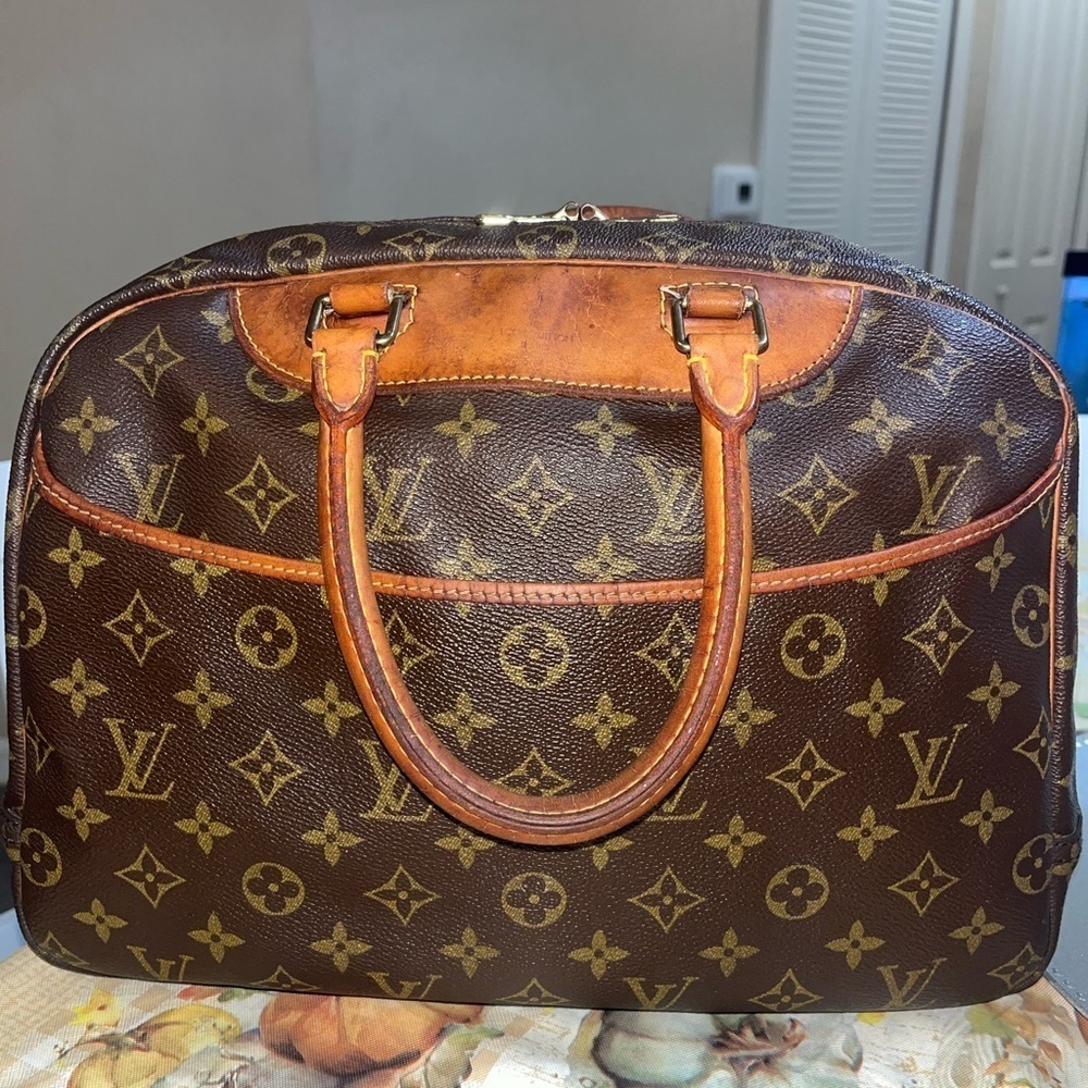 Final Price! Up cycle OR Rehab it! Louis Vuitton Deauville Monogram Satchel